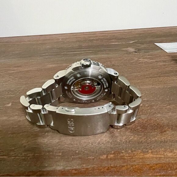 Oris Aquis Date Blue - Picture 5 of 11